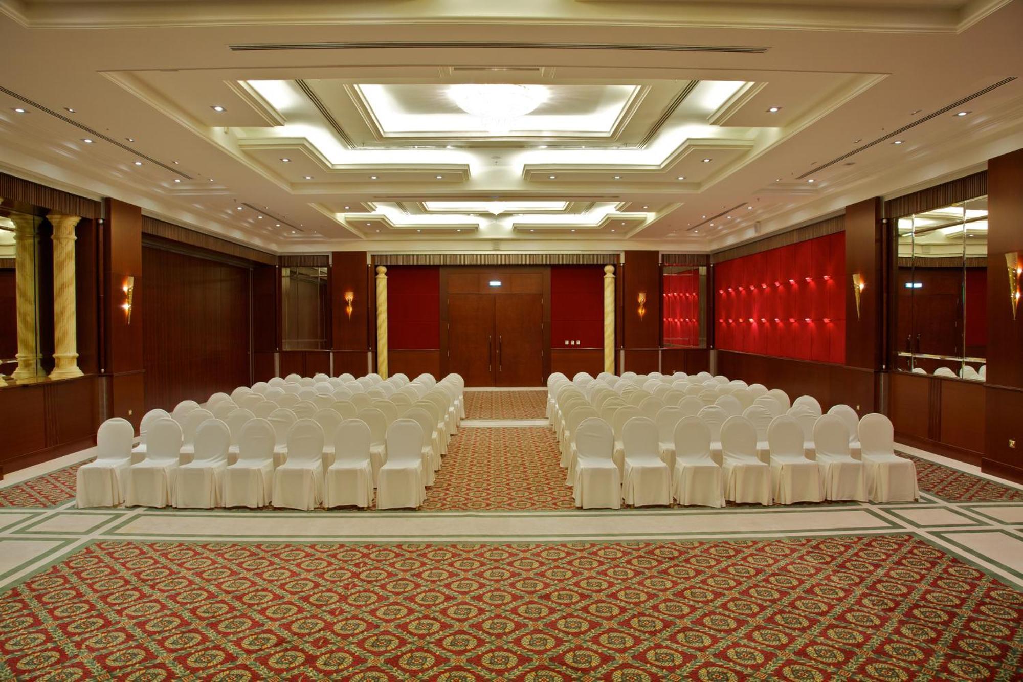 Sunday Fujairah Bay Formerly Concorde Hotel Fudżajra Zewnętrze zdjęcie The Grand Ballroom
