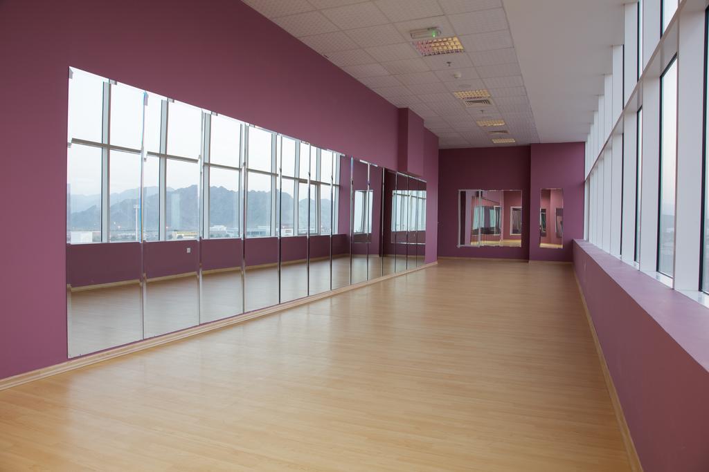 Sunday Fujairah Bay Formerly Concorde Hotel Fudżajra Zewnętrze zdjęcie Dance Studio