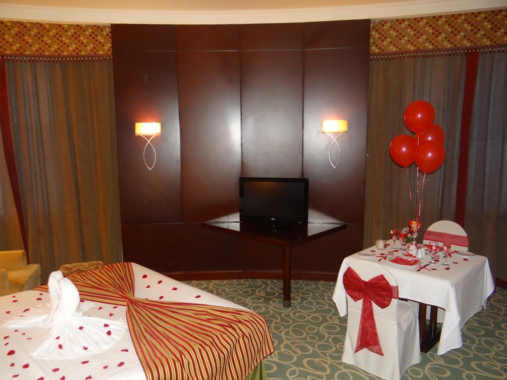 Sunday Fujairah Bay Formerly Concorde Hotel Fudżajra Zewnętrze zdjęcie A suite at the hotel