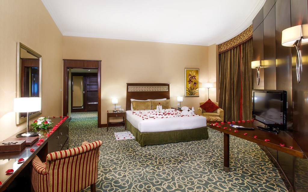Sunday Fujairah Bay Formerly Concorde Hotel Fudżajra Zewnętrze zdjęcie A bedroom at the hotel