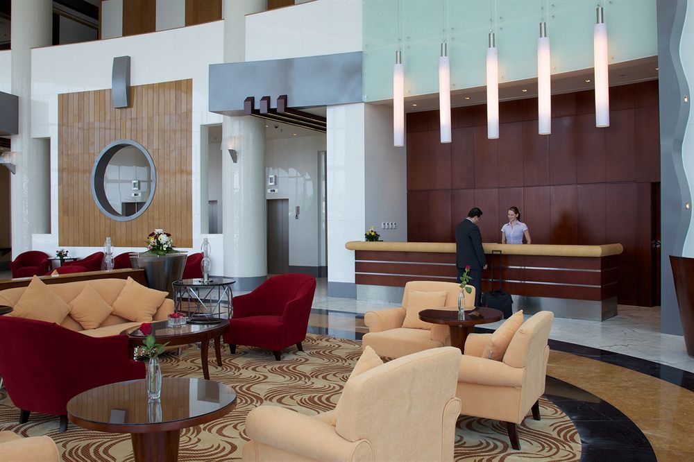 Sunday Fujairah Bay Formerly Concorde Hotel Fudżajra Zewnętrze zdjęcie Lobby